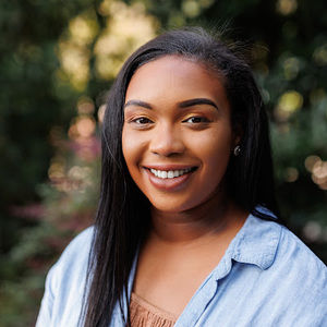 Meet your Posher, Faith